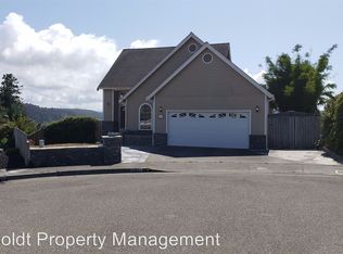 5395 Bay Pointe Ct, Eureka, CA 95503