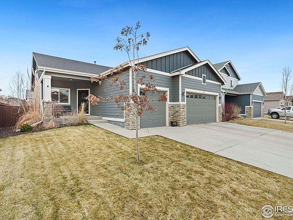 3rd image of 893 Traildust Dr