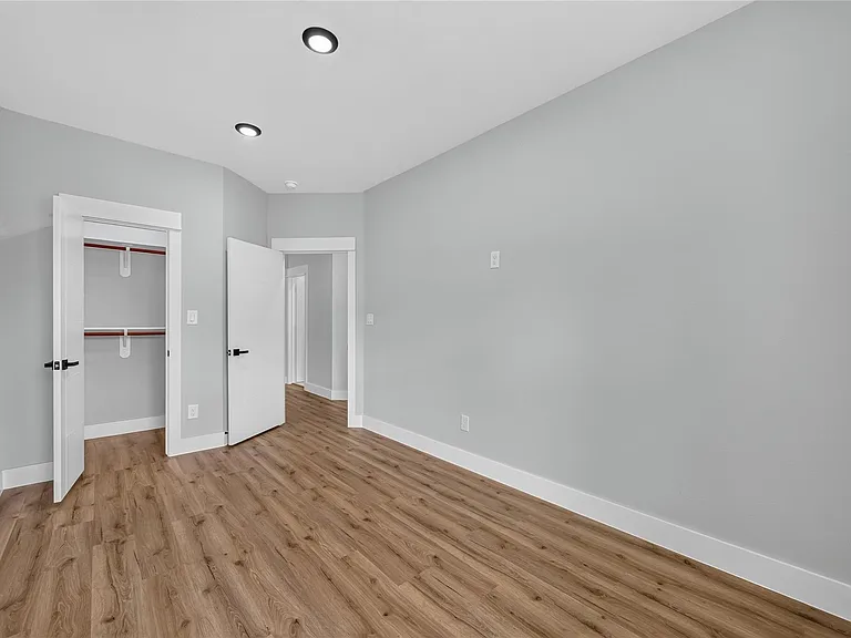 1836 Ferguson Way St #B — Photo 10