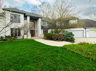 9141 Diamond Pointe Dr, Indianapolis, IN 46236