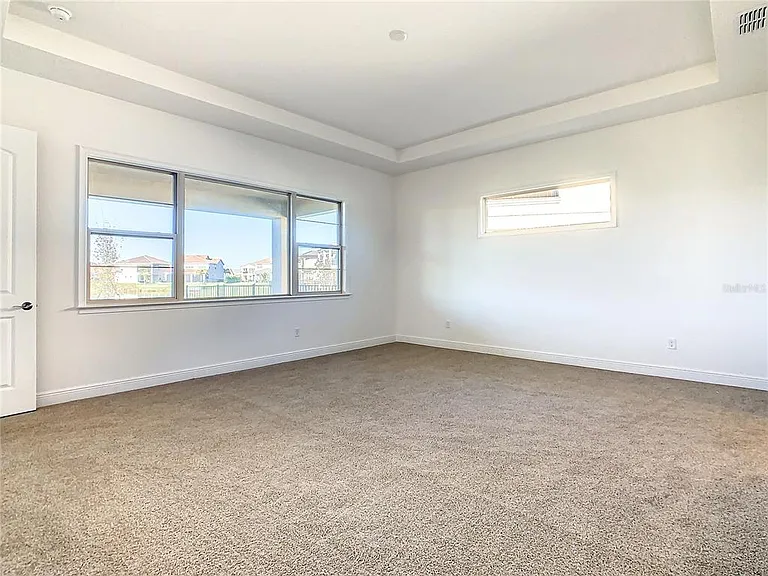 13899 Larkton Ln — Photo 35
