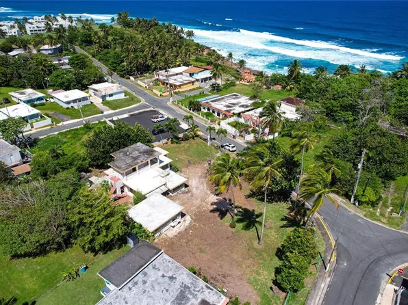 Extension Kennedy Street Mameyal #Bo-68, Dorado, PR 00646