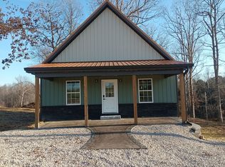 275 Eagle Trace Dr, Clarkson, KY 42726