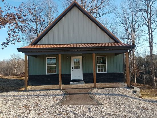 275 Eagle Trace Dr, Clarkson, KY 42726