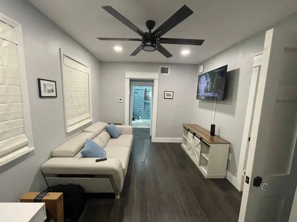 717 S 16th Ave #1, Hollywood, FL 33020