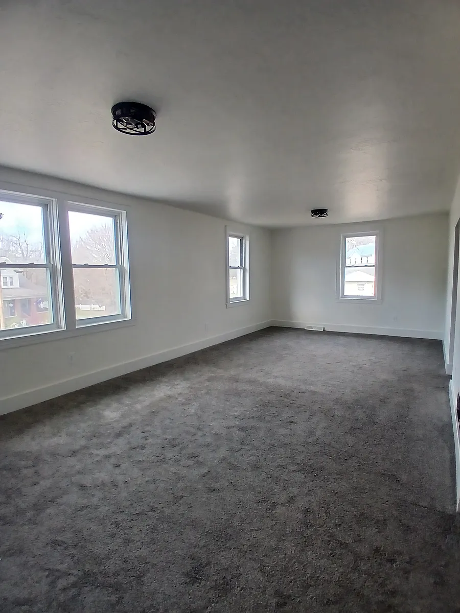 Building Photo - 994 Freeport Rd #1
