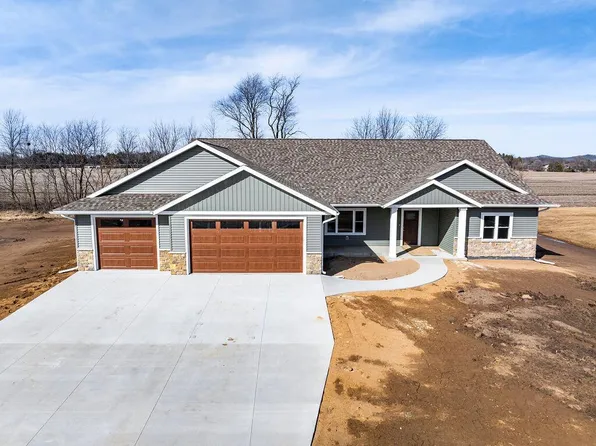 W24350 Fairway DRIVE, Trempealeau, WI 54661