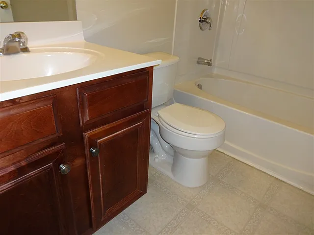 2933 Eureka Cir — Photo 10