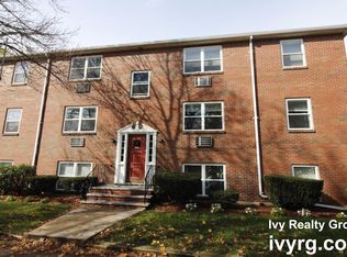 102 Oxford St #U3, Arlington, MA 02474