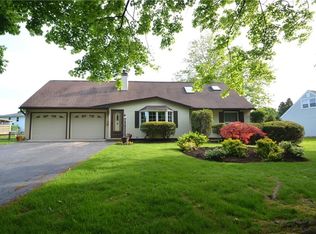 699 Rumson Rd, Rochester, NY 14616