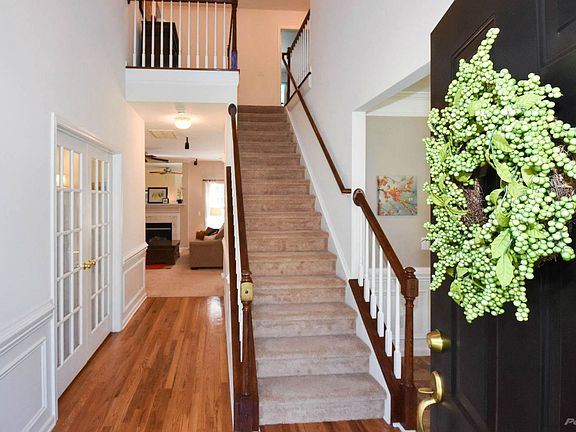 6119 Lowergate Dr Waxhaw NC-large-004-1-Foyer-1500x1000-72dpi