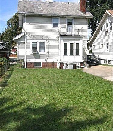 3rd image of 11409 Saint Mark Ave