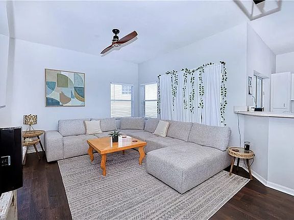 5th image of 10719 Bahia Terrado Cir
