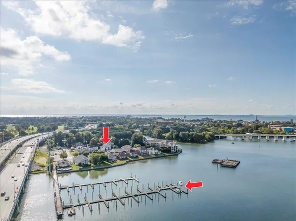 19 Brough Ln, Hampton, VA 23669