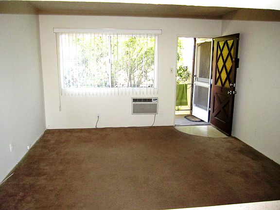 4th image of 209 N Electric Ave APT E