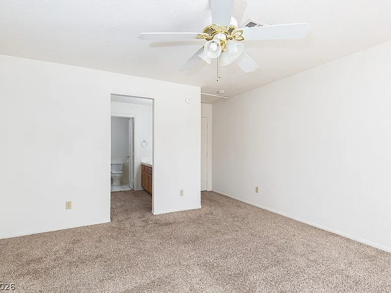 7281 Vista Bonita Dr — Photo 19