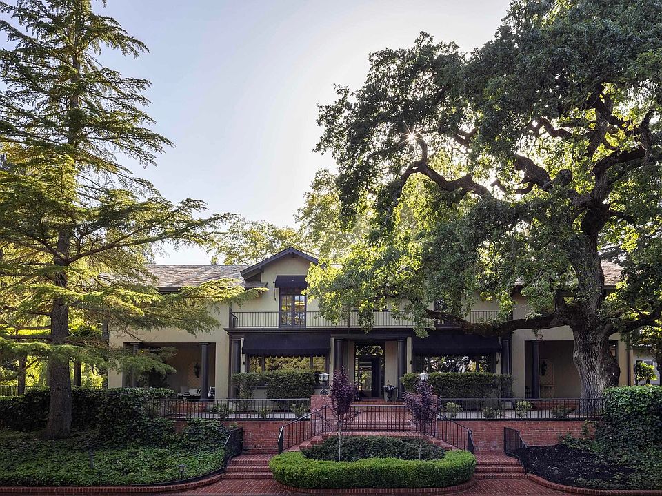 1st image of 300 Camille Ave