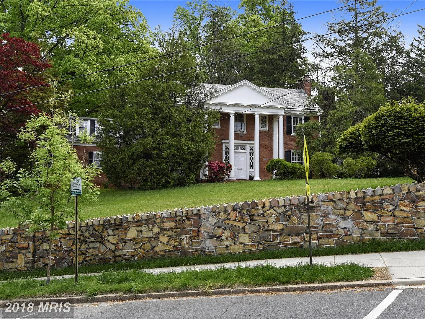 1387 Locust Rd NW photo 1