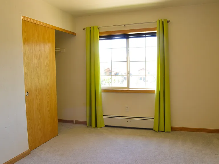 3355 Columbine Dr #606 — Photo 8