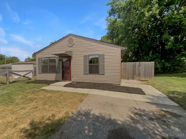 2225 Hawthorne St, Middletown, OH 45042