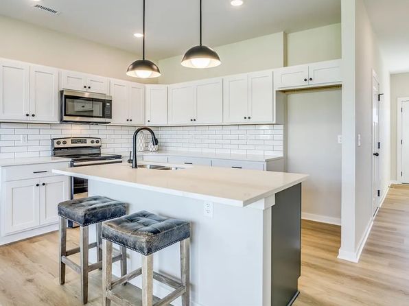 190 W Mendocino