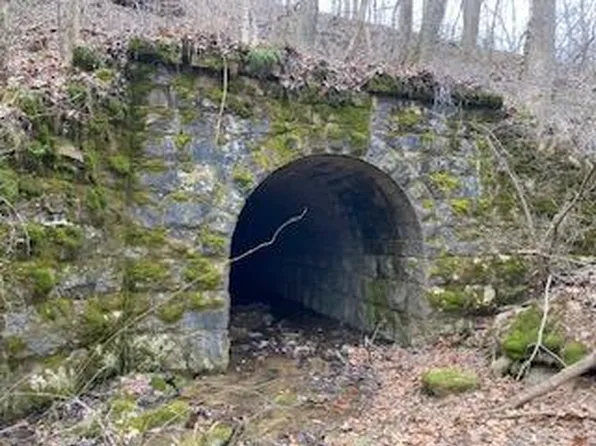 Reid Rd, Lexington, VA 24450