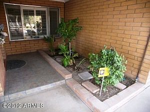 4th image of 7 E Angela Dr