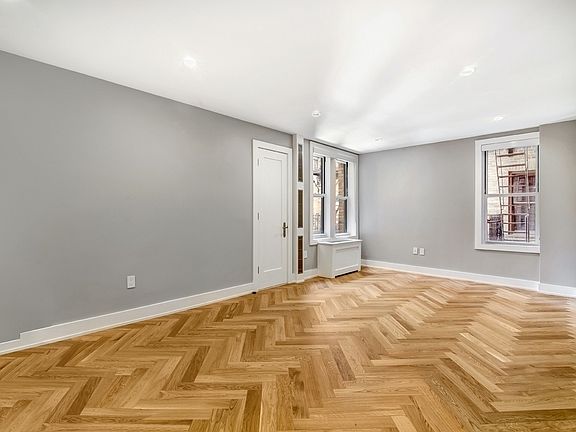 4th image of 220 W 24th St APT 4M