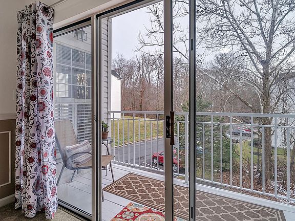 4th image of 1308 Cranesbill Ct Unit 202
