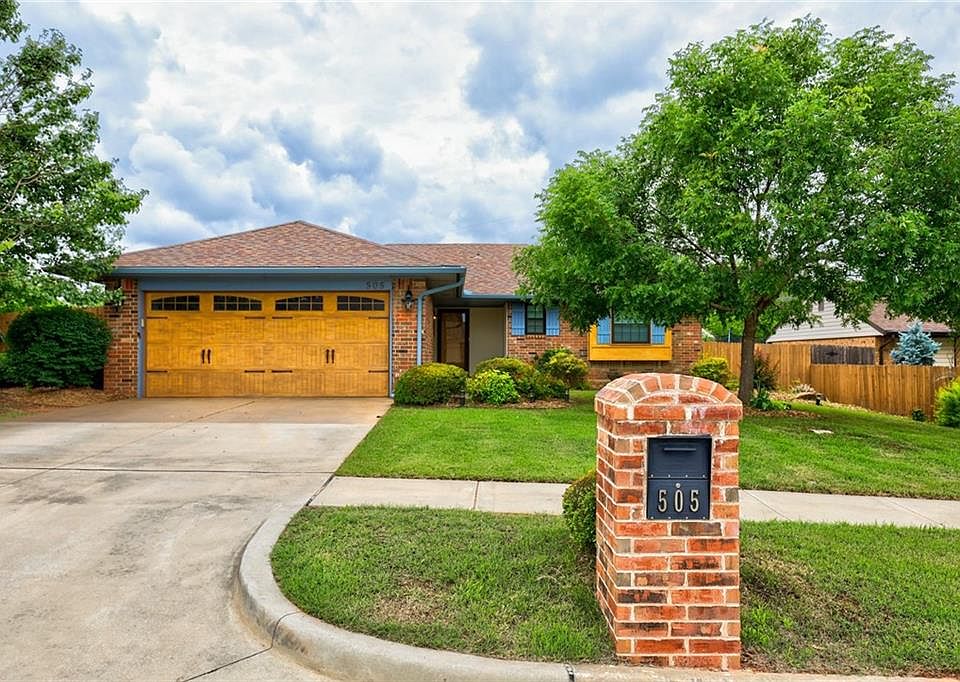 1st image of 505 Whispering Oaks Blvd