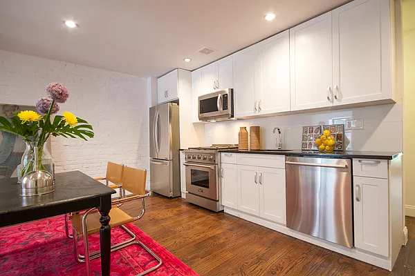 Rented by Brown Harris Stevens | media 10