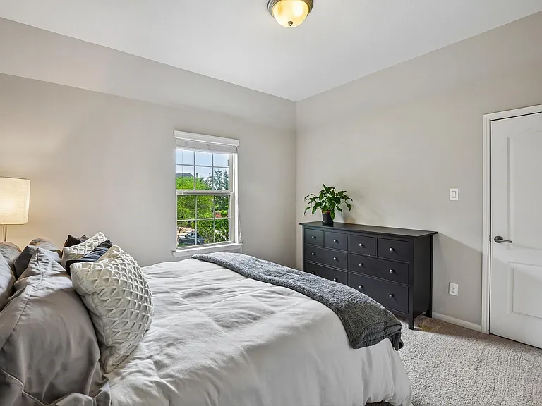 5306 Linden Field Ct — Photo 34