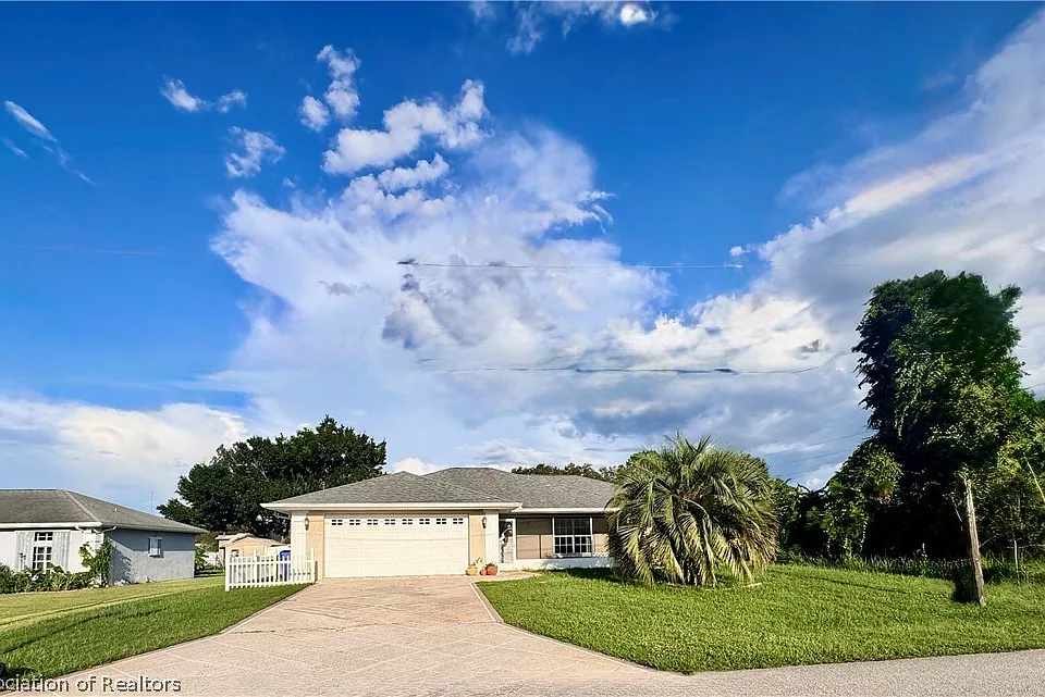 214 Triumph Dr