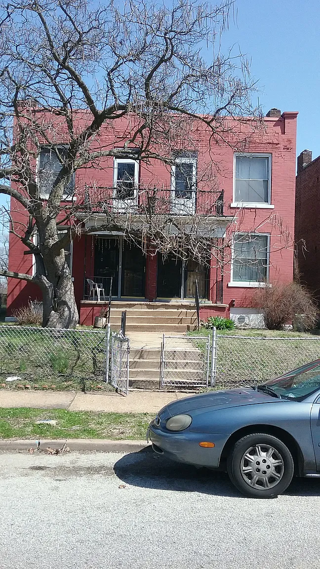 4769-4771 Greer Ave photo 1