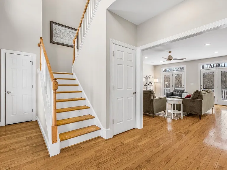 4245 Wood Thrush Ln — Photo 8