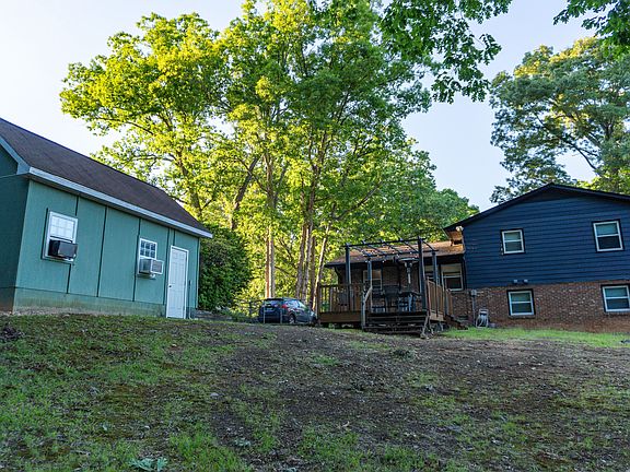 5th image of 2301 Sierra Dr