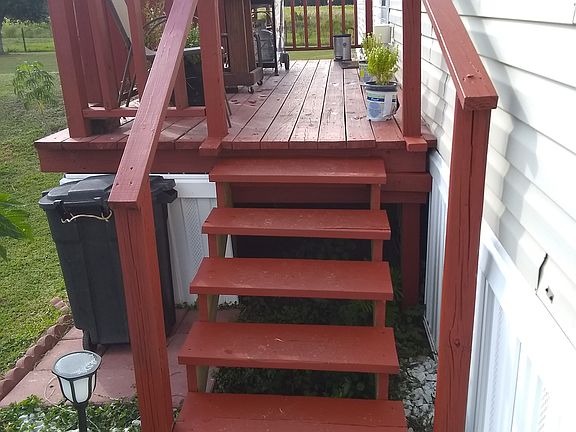 BACK DECK