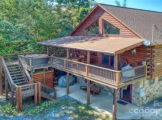 135 Aerial Rdg, Waynesville, NC 28785
