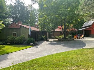 1426 Hillandale Dr, Akron, OH 44333