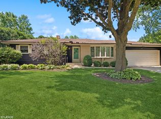 146 N Lyle Ave, Elgin, IL 60123