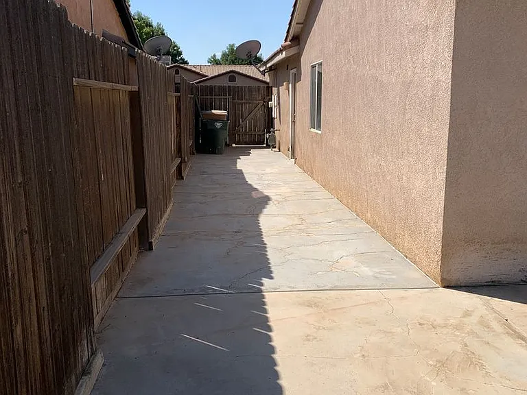 5404 El Palacio Dr — Photo 33