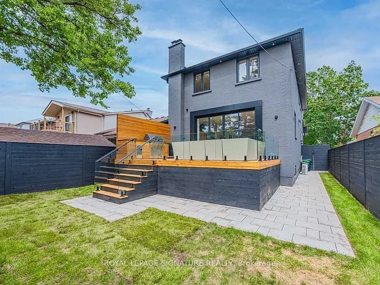 4 Stanhope Ave — Photo 30
