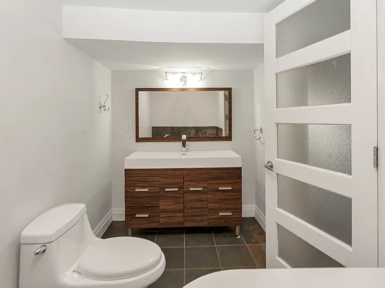 86 Duncan St W #86 DUNCAN ST W — Photo 37