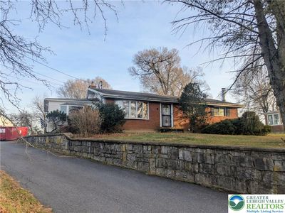 570 Georgetown Rd, Nazareth, PA, 18064