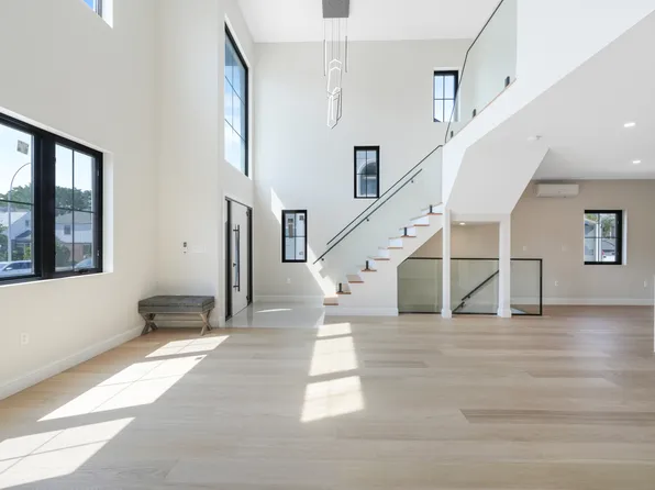 75-31 175th Street image 7 of 23