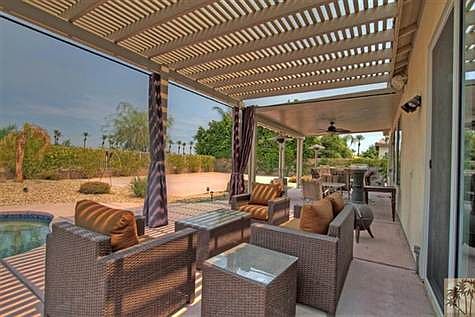 Enjoy the spectacular mountain views from your covered patio!