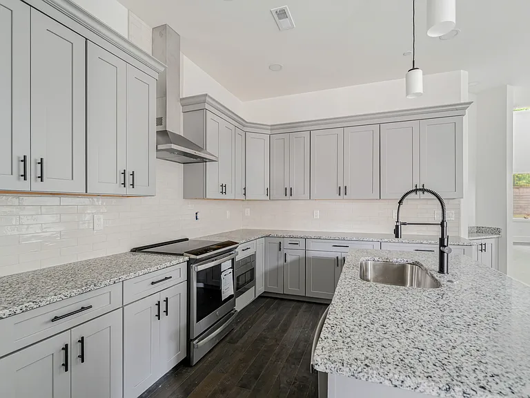 October Glory Ln Townhomes - 623 — Photo 8
