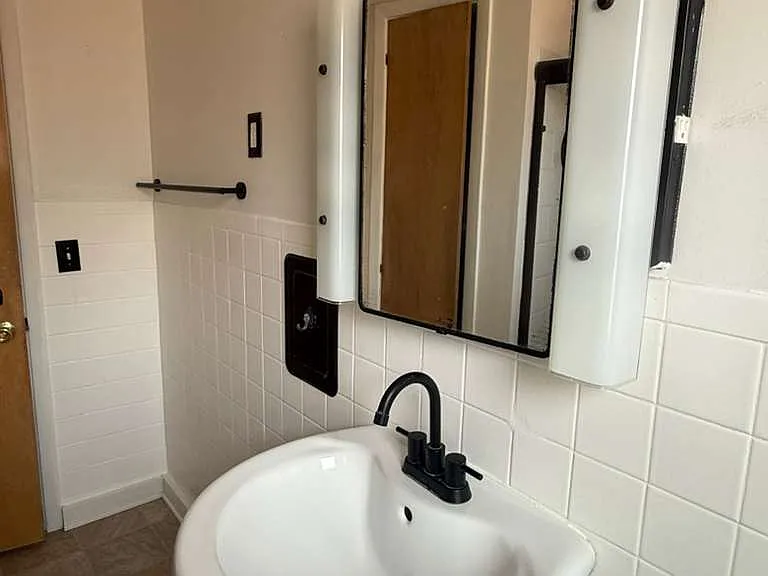 2600 Warrensville Center Rd #2 — Photo 16