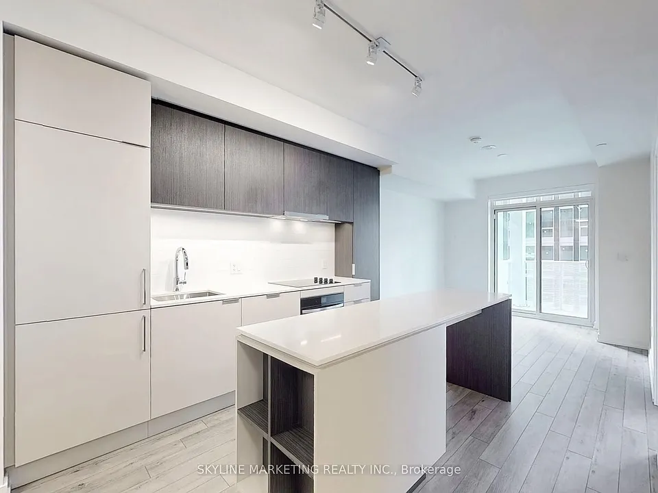 89 Church St #2602