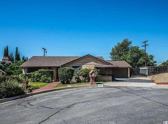 3rd image of 3430 Paraiso Way